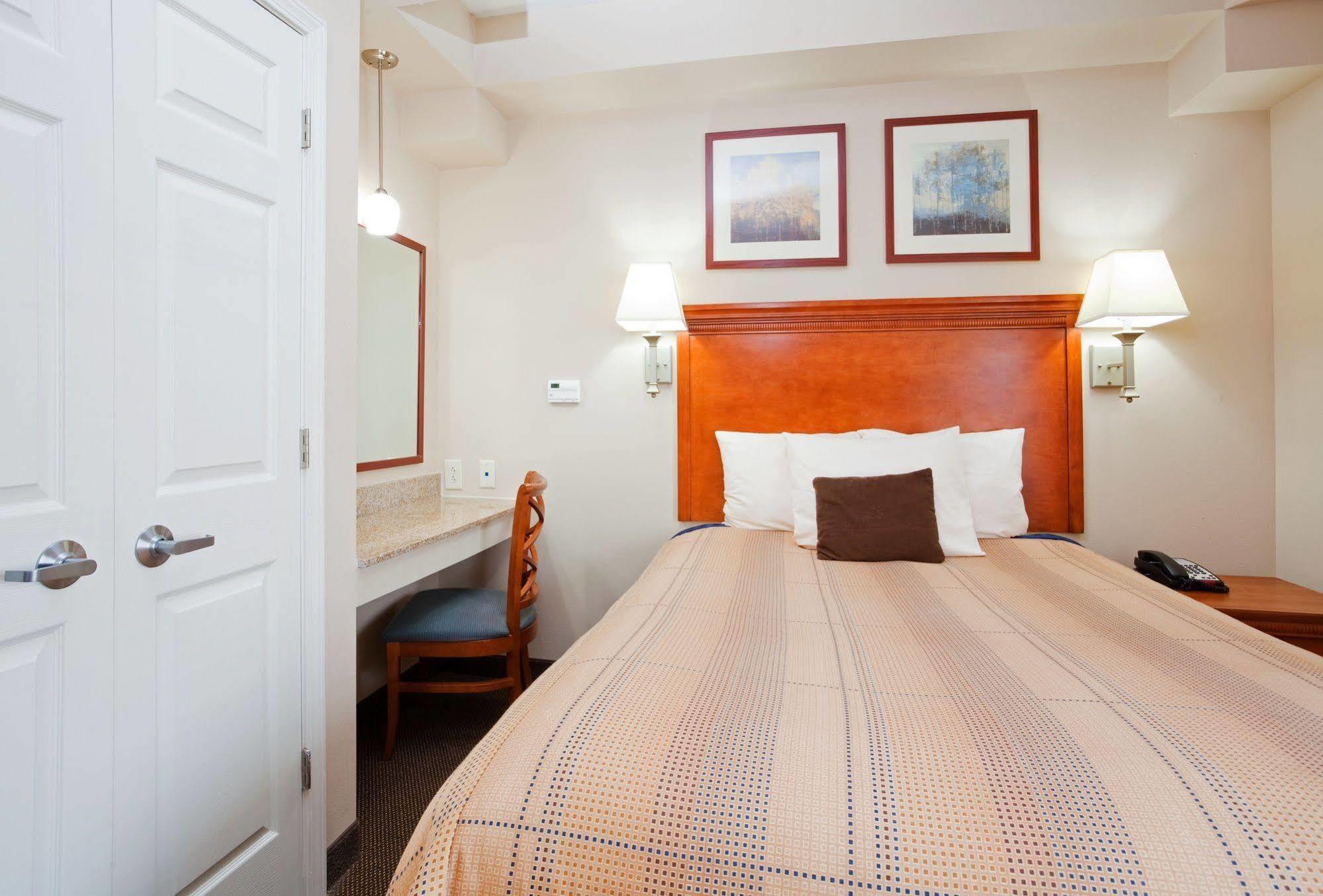 Candlewood Suites Jacksonville By Ihg Værelse billede