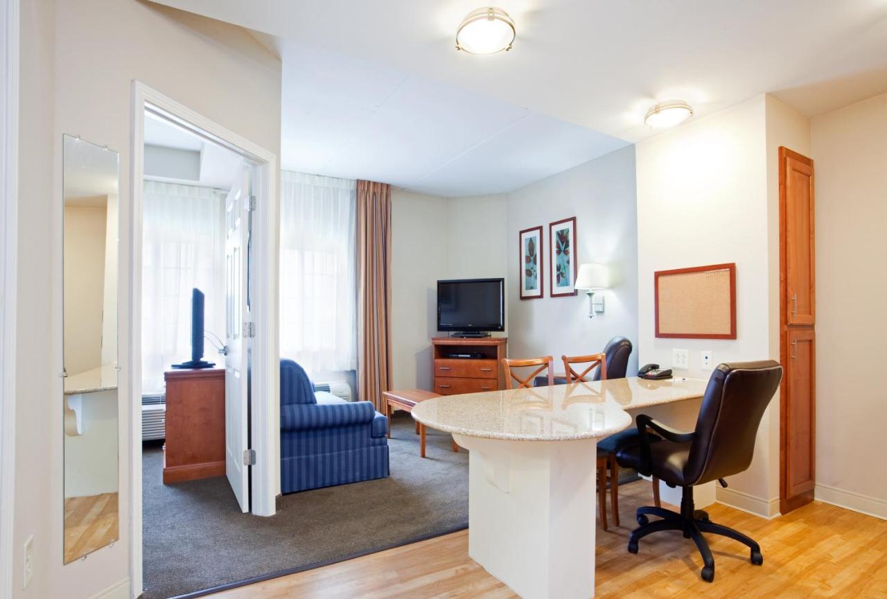 Candlewood Suites Jacksonville By Ihg Eksteriør billede